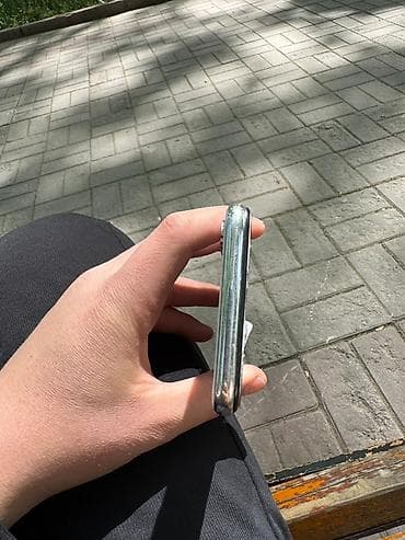 куплю нерабочие телевизоры: IPhone X, Серебристый — 5