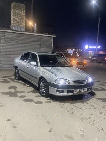 продается в рассрочку авто минивен степ вагон: Toyota Avensis: 2002 г., 1.8 л, Механика, Бензиновая, Седан — 2