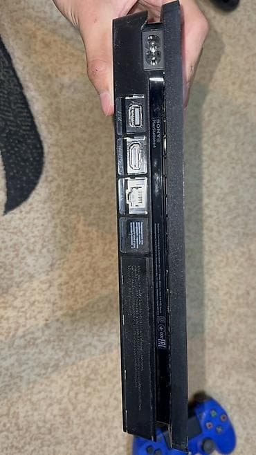 Техника и электроника: Продам PlayStation 4 Slim Продаю PS4 Slim в хорошем состоянии. Всё — 3