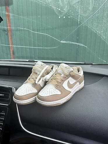 кроссовки данки: Мужские кроссовки, 38, 38.5, 39, Nike, Новый, цвет - Бежевый, Самовывоз, Бесплатная доставка, Платная доставка — 1