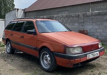 eafc 25: Volkswagen Passat Variant: 1992 г., Механика, Универсал — 1