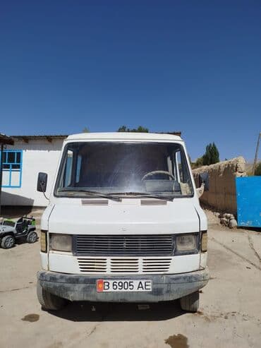 хово 10 тонник: Жүк ташуучу унаа, Mercedes-Benz, Дубль, Колдонулган — 1