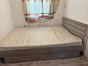 двух яросна кровать: Двухспальная кровать с матрасом и выдвижными ящиками для хранения — 5