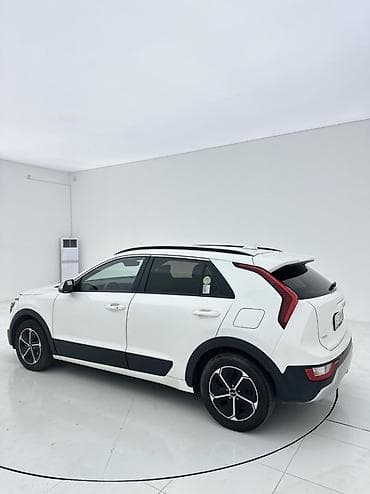 нюрайс 2023: Kia Niro: 2022 г., 1.6 л, Автомат, Гибрид, Кроссовер — 4
