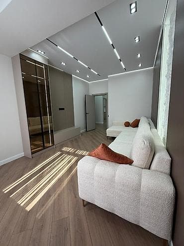 8: 3 комнаты, 88 м², 12 мкр Элитка, 8 этаж, Евроремонт — 2