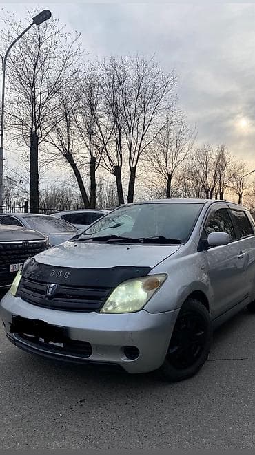 Toyota: Toyota Ist: 2003 г., 1.3 л, Автомат, Бензин, Хэтчбэк — 3