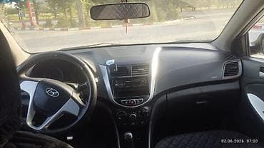 аксен: Hyundai Accent: 2011 г., 1.4 л, Механика, Бензин, Седан — 8