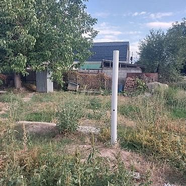 хоз постройки: Продаётся жилой дом с участком. - Дом одноэтажный, кровля из — 4