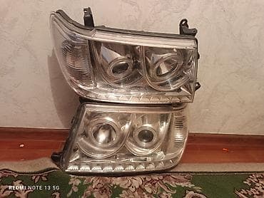 Комплект передних фар Toyota 2003 г., Б/у