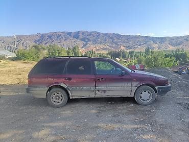 Продажа авто: Volkswagen Passat Variant: 1992 г., Механика, Универсал — 3