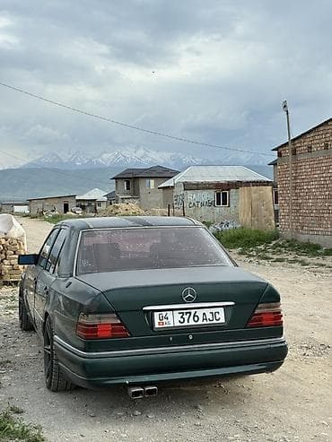 bmw e9: Mercedes-Benz E-Class: 1995 г., Седан — 4