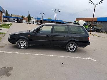 Унаа сатуу: Volkswagen Passat: 1992 г., 1.8 л, Кол менен иштөөчү, Бензин, Универсал — 4