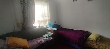 Продажа комнат: Продаётся 2-комнатная квартира (дом барачного типа), г. Кант, ул — 3