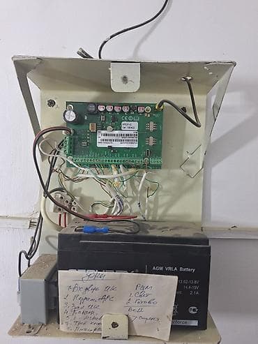 камеры авто: Охранная GSM-сигнализация с резервным питанием Комплект проводной — 2