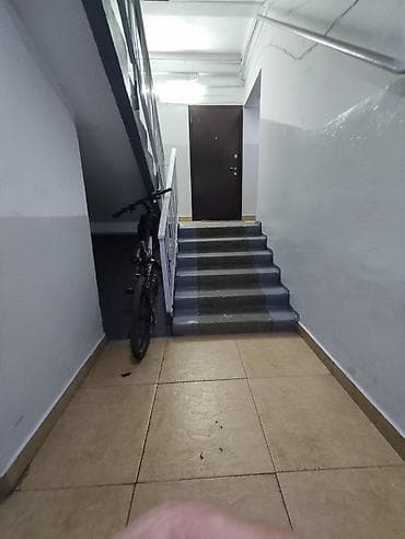 Квартиры: 3 комнаты, 67 м², Асанбай мкр 106 серия, 6 этаж — 1