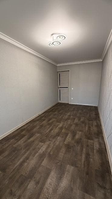 Продажа квартир: 2 комнаты, 43 м², Хрущевка, 1 этаж, Дизайнерский ремонт — 4