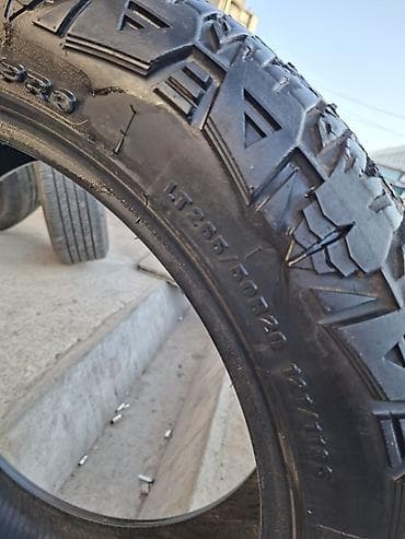 idemitsu 5w30: Внедорожная шина для SUV/пикапа - Тип: вседорожная (All-Terrain) шина — 4