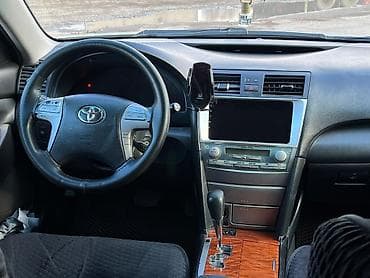 step 2: Toyota Camry: 2008 г., 2.4 л, Автомат, Бензин, Седан — 4