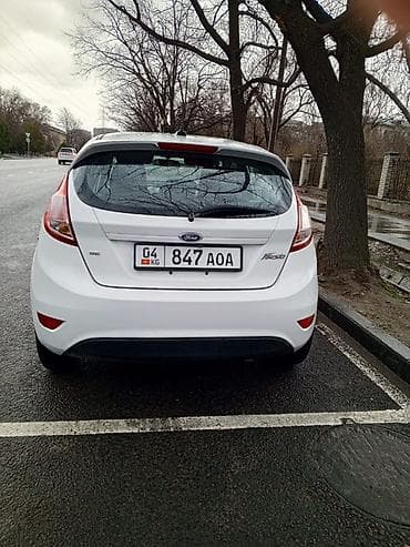 mazda 121: Ford Fiesta: 2018 г., 1.6 л, Типтроник, Хэтчбэк — 7
