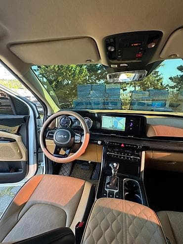Kia Carnival: 2022 г., 2.2 л, Автомат, Дизель, Минивэн — 3