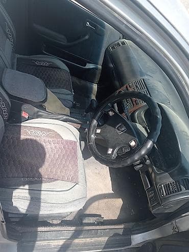 нахаду: Honda Ascot: 1994 г., 2 л, Автомат, Бензин, Седан — 2
