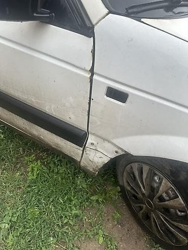Транспорт: Volkswagen Passat Variant: 1991 г., 1.8 л, Механика, Бензин, Универсал — 6