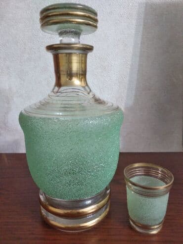 стоимость фарфоровых статуэток: Коньячный набор раритет. 1500 сом. новый. Молодая гвардия Боконбаева — 3