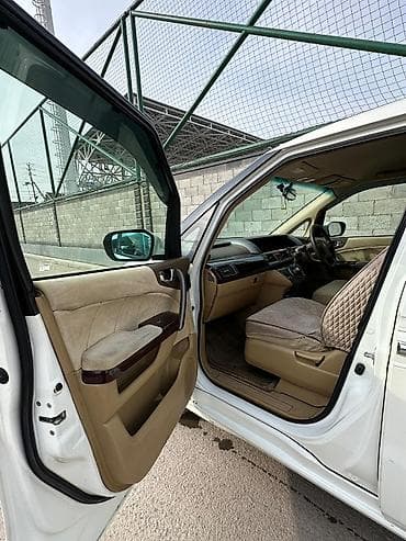 Транспорт: Honda Elysion: 2006 г., 2.4 л, Автомат, Бензин, Вэн/Минивэн — 10