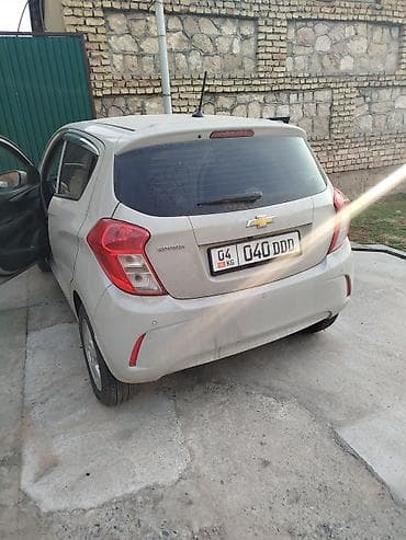 li 9 max: Chevrolet Spark: 2018 г., 1 л, Автомат, Бензин, Хэтчбэк — 3