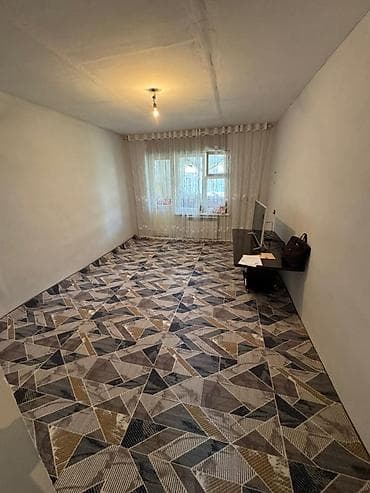 Квартиры: 3 комнаты, 80 м², Индивидуалка, 1 этаж — 3