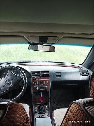 hinda civic: Mercedes-Benz C-Class: 1994 г., 1.8 л, Механика, Бензин, Седан — 5