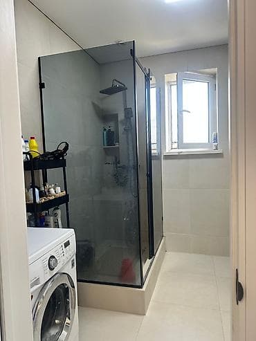 сдается земельный дом: Продаётся одноэтажный дом современного типа. Участок 5 соток с красным — 2