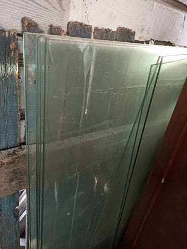 шкаф для документов со стеклом: Стеклянные листы/панели - Материал: прозрачное листовое стекло. - — 1