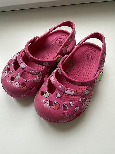 Детская обувь: Crocs Mary Jane, оригинал - Цвет: ярко‑розовый с принтом Hello Kitty — 1