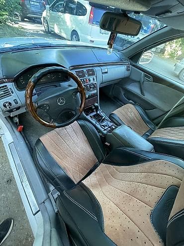 Продажа авто: Mercedes-Benz E-Class: 2001 г., 3.2 л, Механика, Бензин, Седан — 10