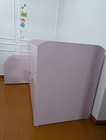 двуспальная кровать с ящиками: Срочно! Детская кровать-чердак лавандового цвета, оснащенная — 1