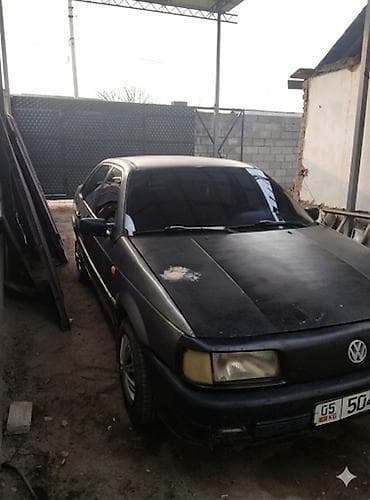 ke jetronic: Volkswagen Passat: 1990 г., 1.8 л, Механика, Бензин, Седан — 3