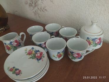 микра: Продаю посуду : Кофейный сервиз на 6 персон Чашечки маленькие не — 1