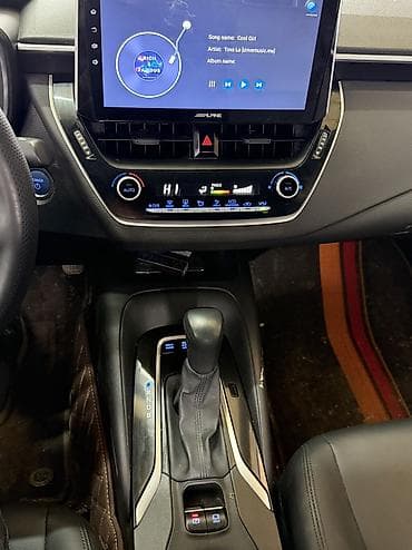 lexus ct: Toyota Corolla: 2020 г., 1.8 л, Вариатор, Гибрид, Седан — 7