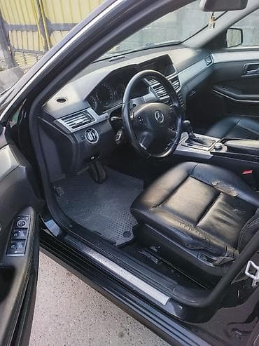 mark 1: Mercedes-Benz E-Class: 2010 г., 1.8 л, Автомат, Бензин, Седан — 8