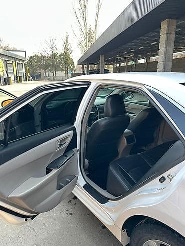 fit 1 3: Toyota Camry: 2016 г., 2.5 л, Автомат, Бензин, Седан — 5