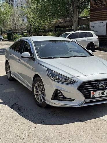 Hyundai Sonata: 2019 г., 2 л, Автомат, Бензин, Седан — 1