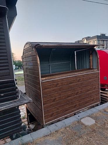 пистолет для мойки машин: Уличный торговый киоск/павильон с откидной витриной - Корпус в форме — 2