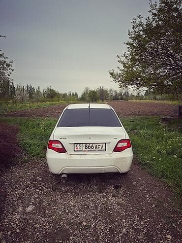 лак авто: Daewoo Nexia: 2012 г., 1.6 л, Ручные, Бензин, Седан — 3