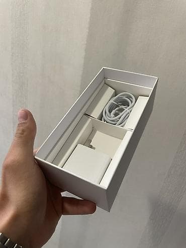 bond touch: Xiaomi, 15, Б/у, 256 ГБ, цвет - Серебристый — 3