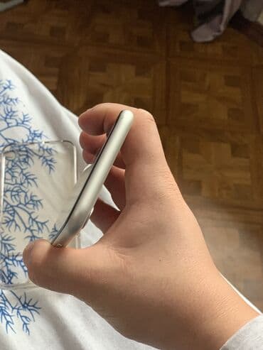 Линолеум: IPhone 11, Колдонулган, 64 ГБ, 81 % — 5