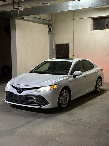tayota voltz: Toyota Camry: 2017 г., 2.5 л, Вариатор, Гибрид, Седан — 1