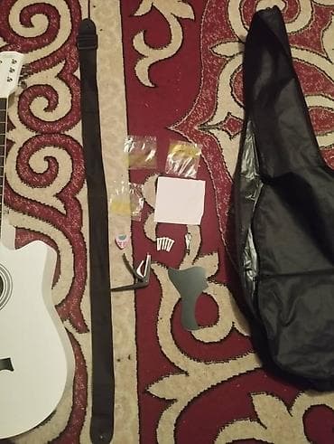 гитары бу: Продам гитару 40 размер акустика в комплект идёт чехол ремень медиатор — 1
