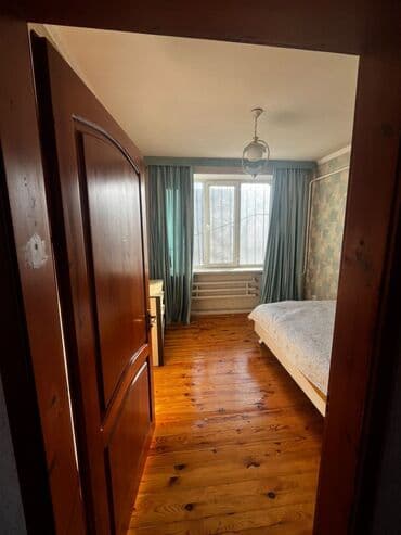 сдаю дом в токмоке: Сдаю дом двух этажный на долгий срок!!! Центр конализациягаз,трёх — 22