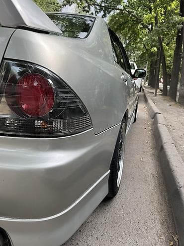 Lexus: Lexus IS: 2003 г., 2 л, Автомат, Бензин, Седан — 3